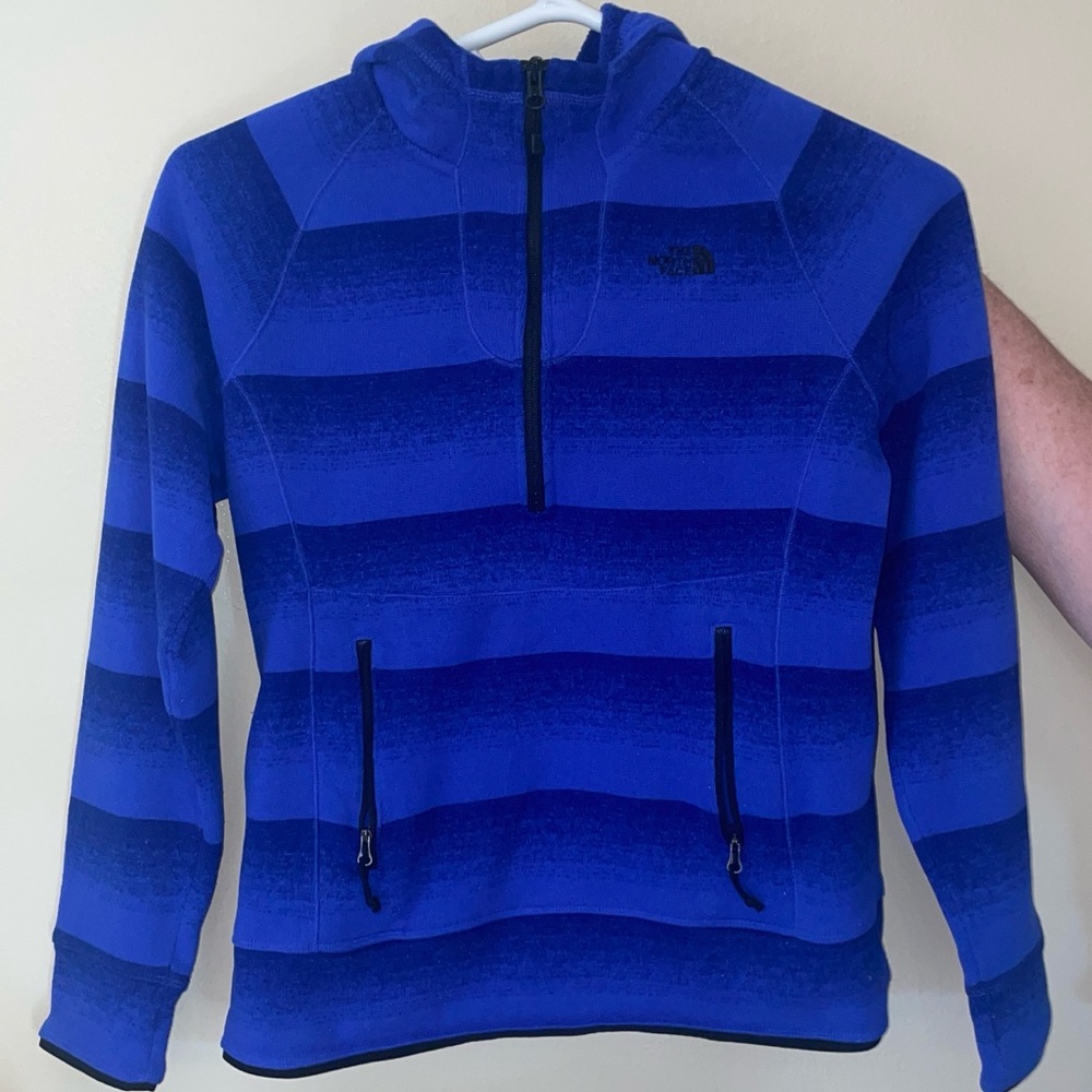 North Face Half- Zip Pullover Hoodie